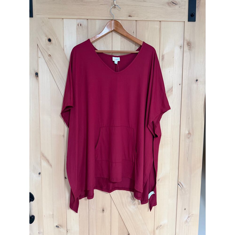 LulaRoe | NWT Shelby Red Lightweight Poncho | Size XL (18-26)